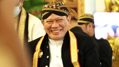 Ketua DPD RI LaNyalla Mattalitti Dapat Gelar KPHA dari Keraton Surakarta